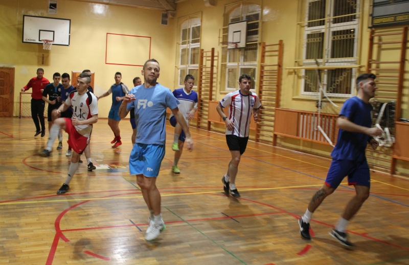 trening_seniorzy_22_01_2018_800px_08.jpg