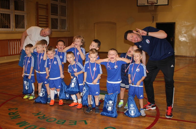 szp_turniej_wewn_20_12_2018_800px_06.jpg